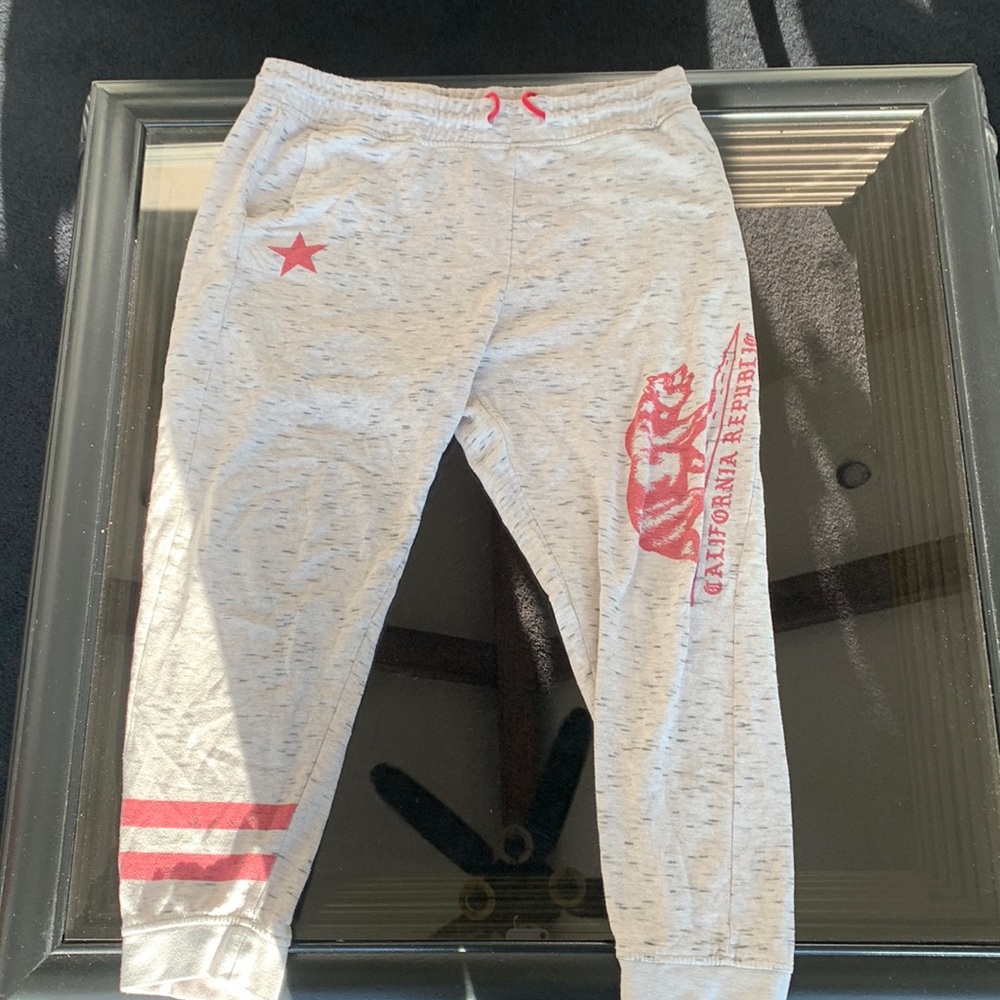 California Republic joggers